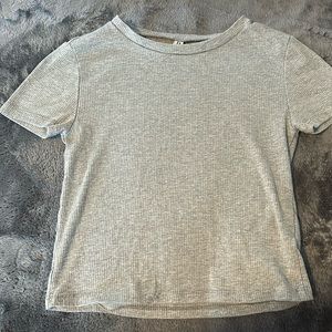 Small grey basic top